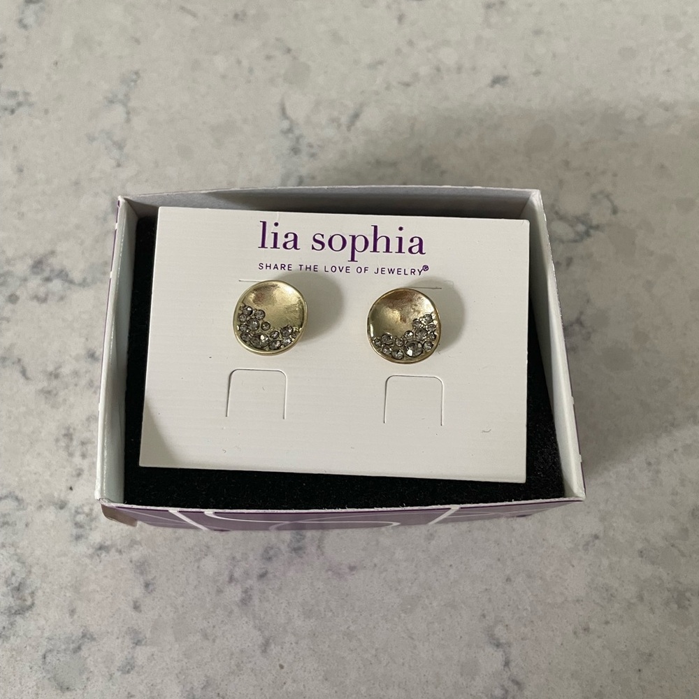 Lia Sophia earrings